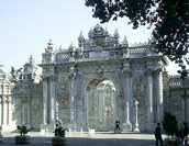 dolmabahce palace