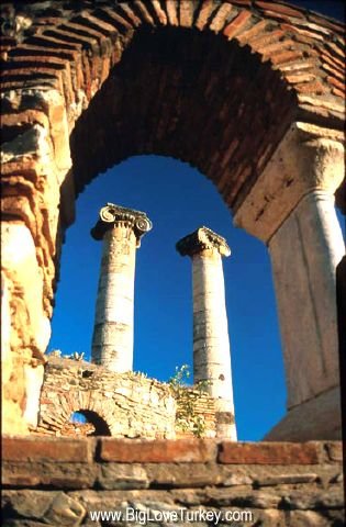 sardis2.jpg